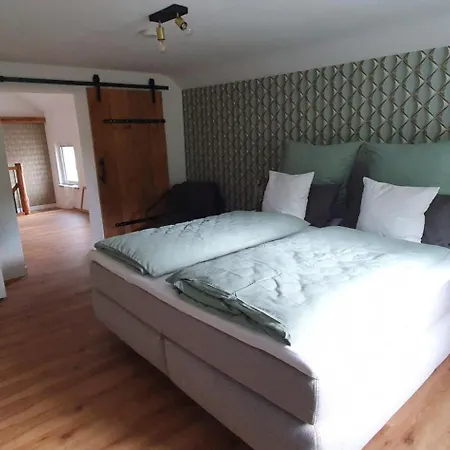 펜션 Maarburg 우멘