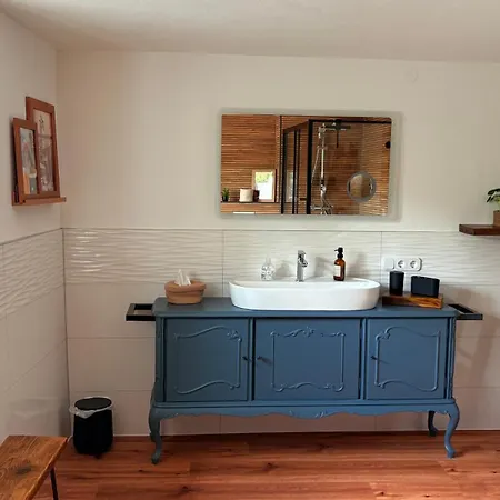 Maarburg 펜션 우멘