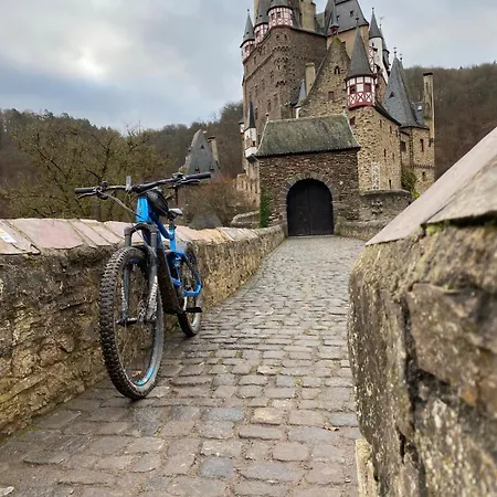 Maarburg Ulmen